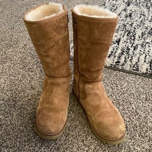 UGG Etta Boot